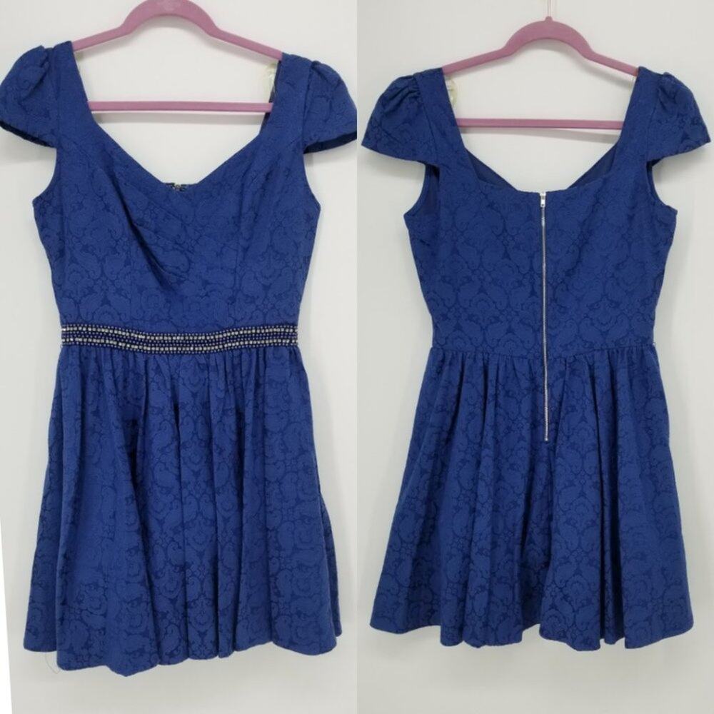 Francescas Fit & Flare Dress M Alya Floral Jacquard Embellished Pearl Blue